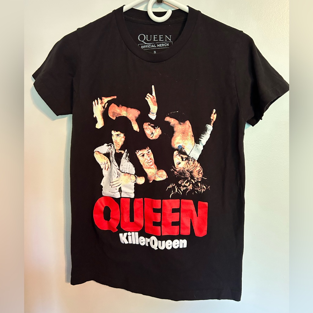 Queen Killer Queen Graphic TShirt Size Small